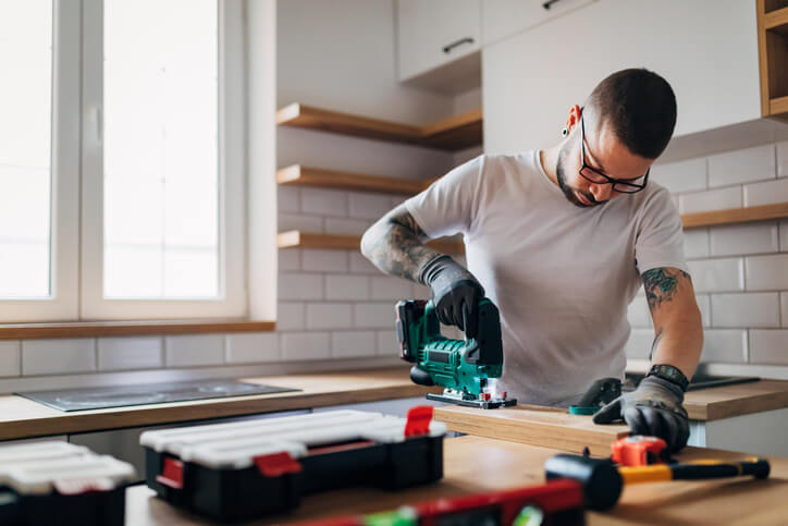 Kitchen & Bathroom Remodeling